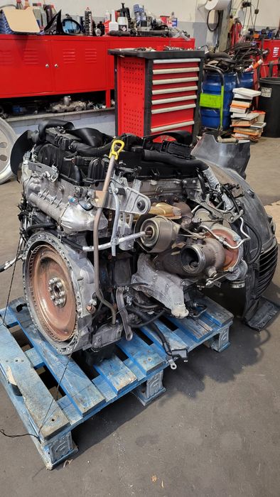 Motor mercedes E220 w212