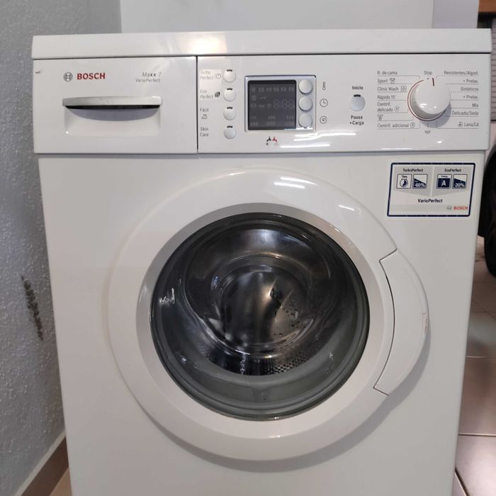 Máquina de lavar roupa BOSCH 7Kg Esquentador VULCANO Gás Natural