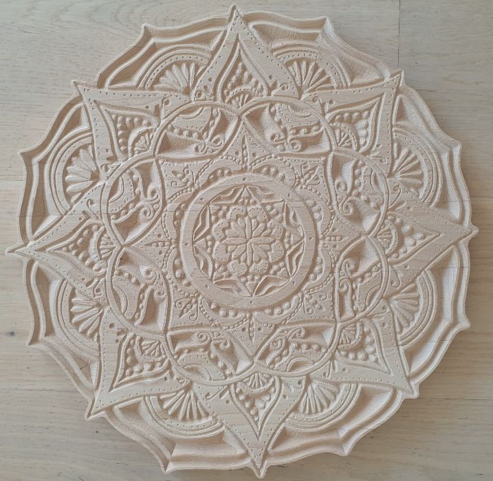 Rzeźbiona mandala kolonialny styl naturalne drewno 40cm