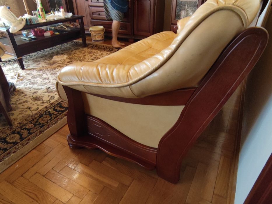 Skórzany zestaw wypoczynkowy, kanapa + 2 fotele
