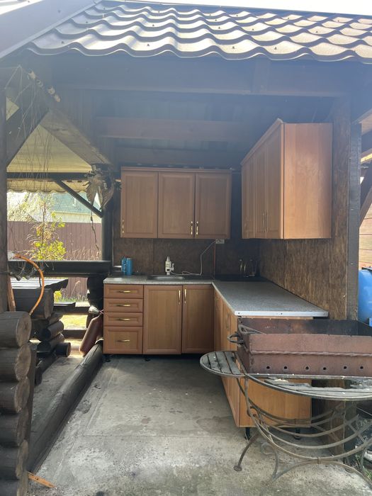 Продається 2х поверховий будинок біля озера у селі Нобель