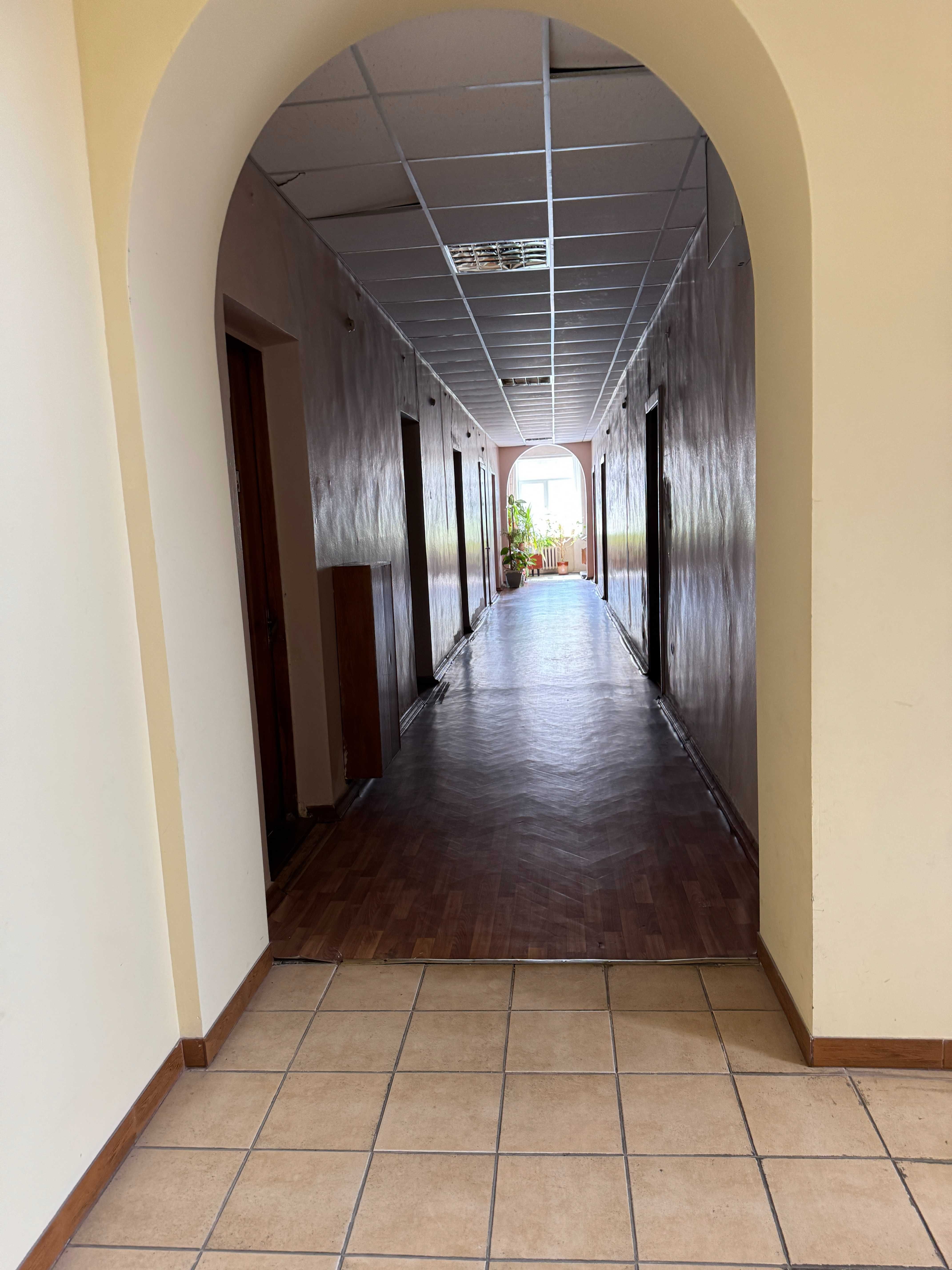Офісне приміщення в центрі, вул. Гоголя