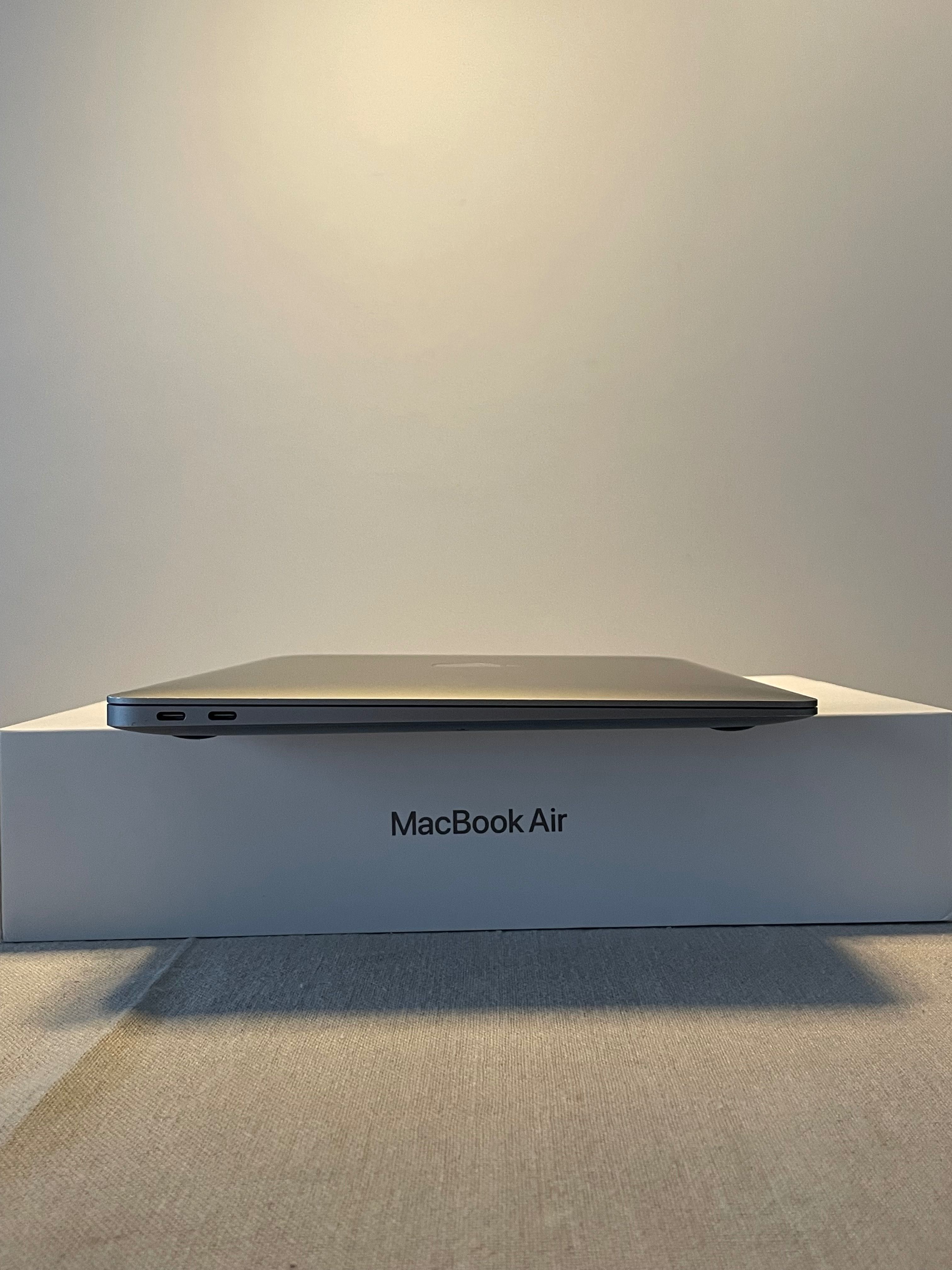 MacBook Air i3 - 2020 - 251Gb