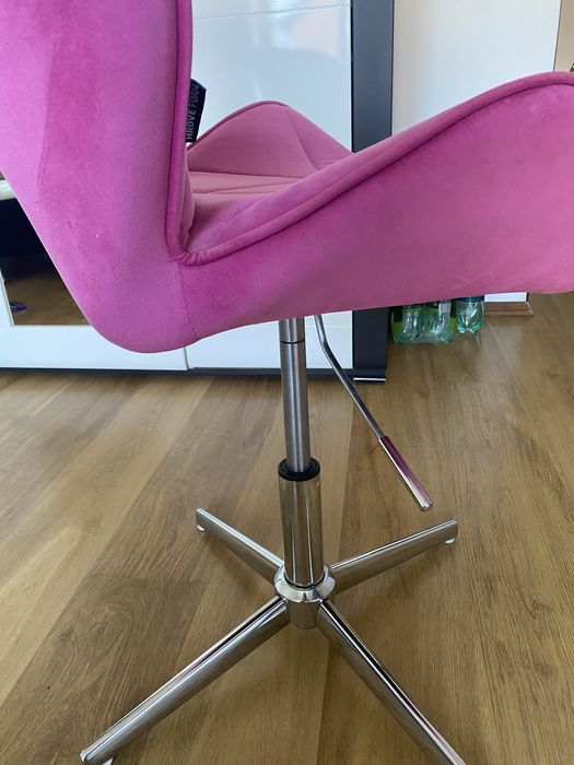 Krzesło kosmetyczne