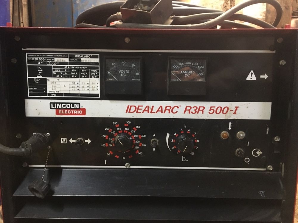 Spawarka Lincoln Electric IDEALARC R3R 500-I