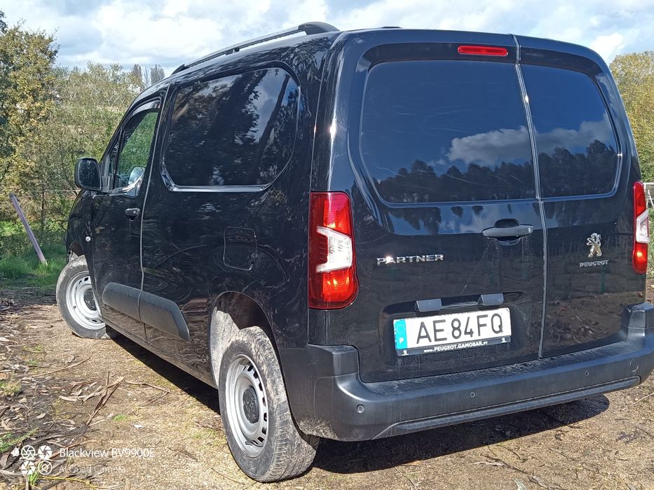 Vendo Peugeot partner premium 2020 70m km valor 15000€