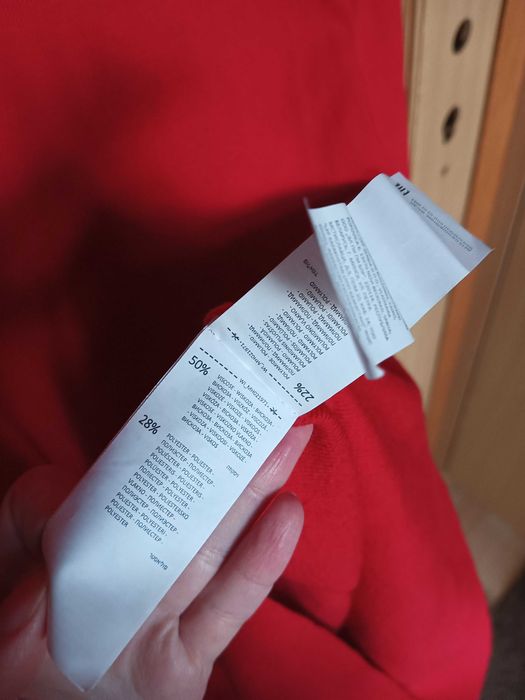 Dopasowana czerwona sukienka swetrowa Mohito długi rękaw r.S nowa