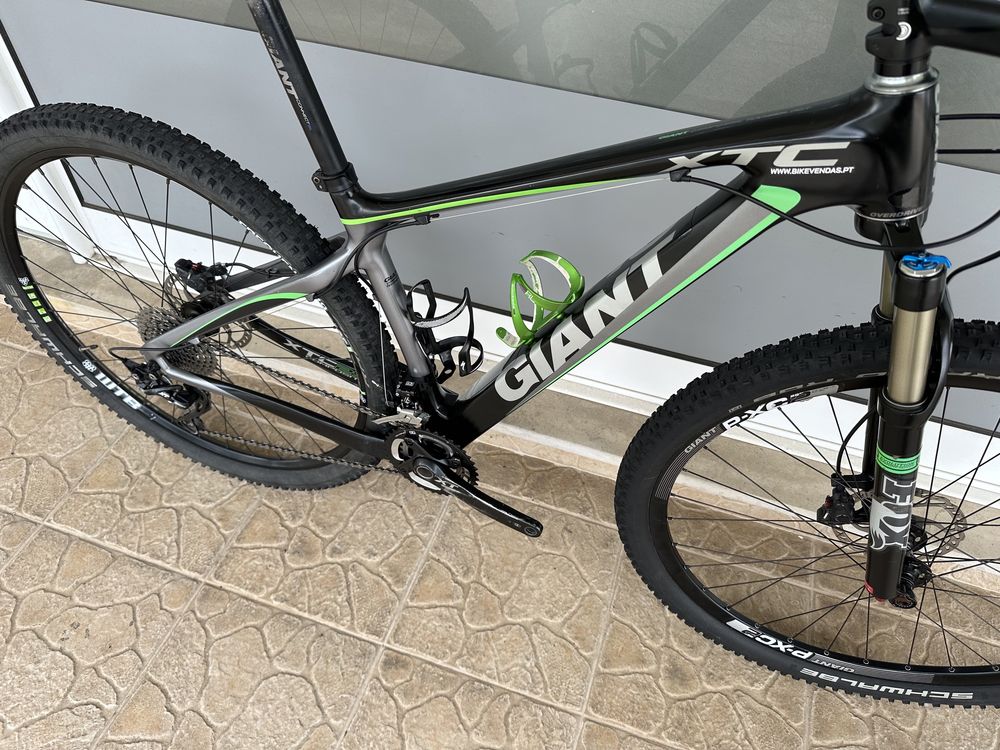 Bicicleta de BTT 29 - Carbono