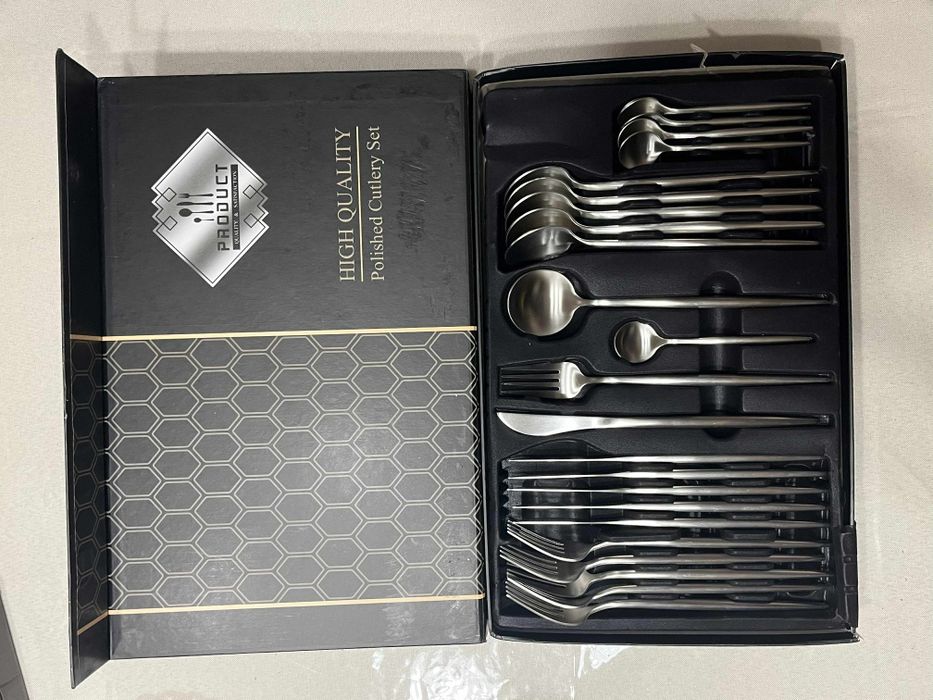 Zestaw sztućców dla 6 osób