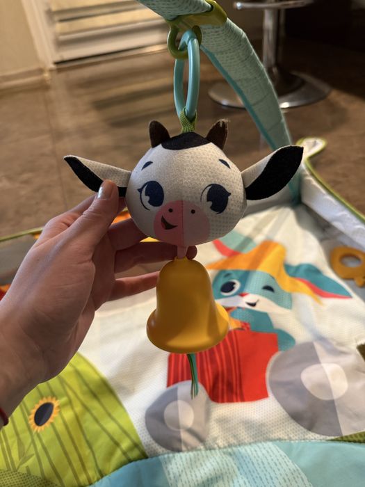 Розвиваючий килимок tiny love весела ферма