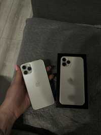 Biały iPhone 11 pro Silver
