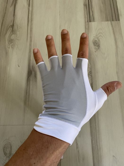 Luvas Novas branca, beje claro e beje escuro de Proteção UV da UV.LINE