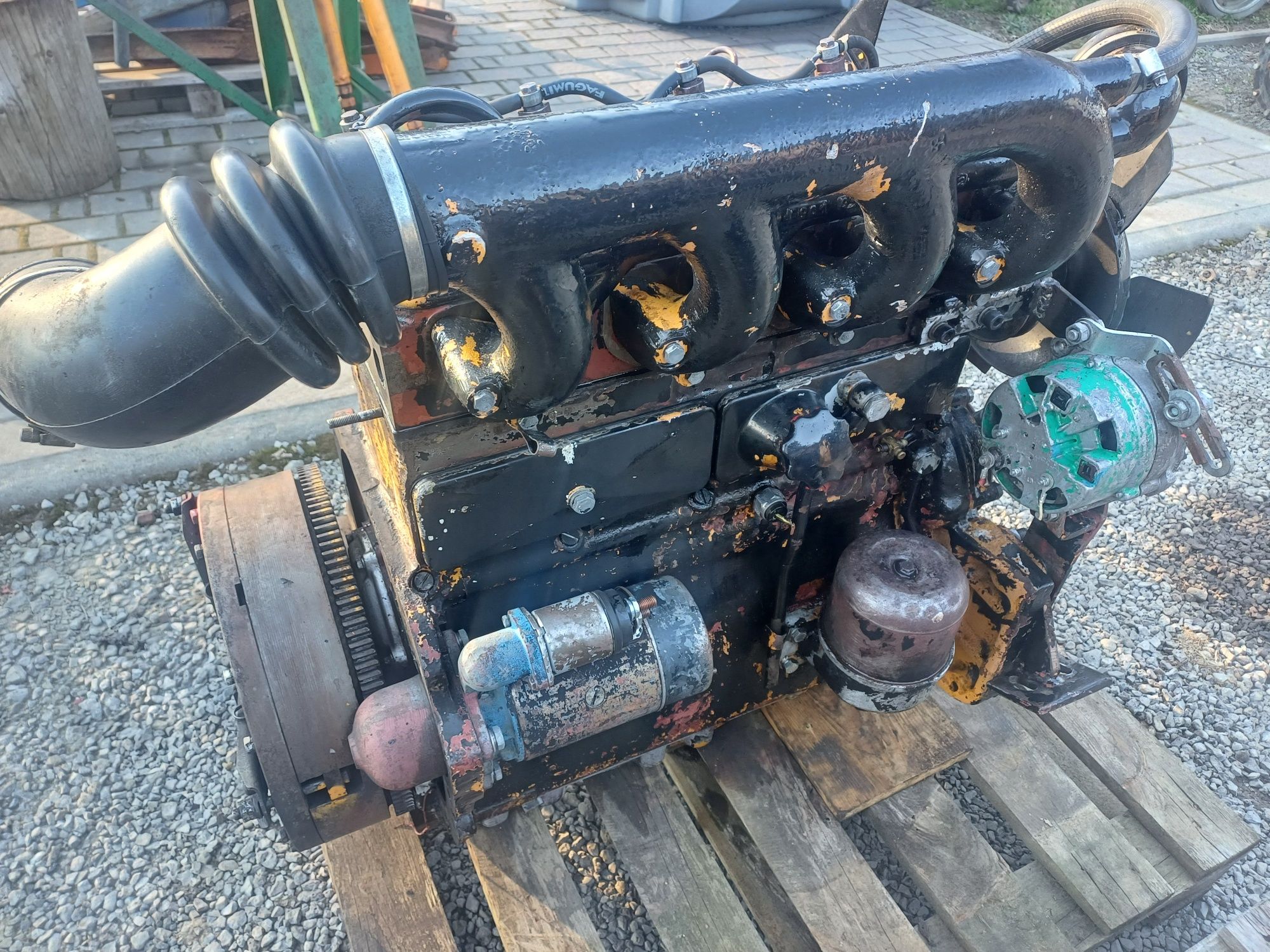 Silnik zetor ursus 7201 ,7211 ,c360