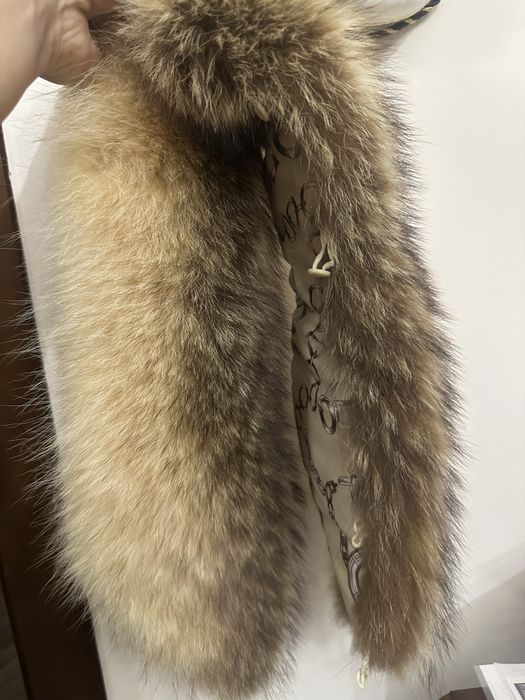 Комір на пальто з лисиці