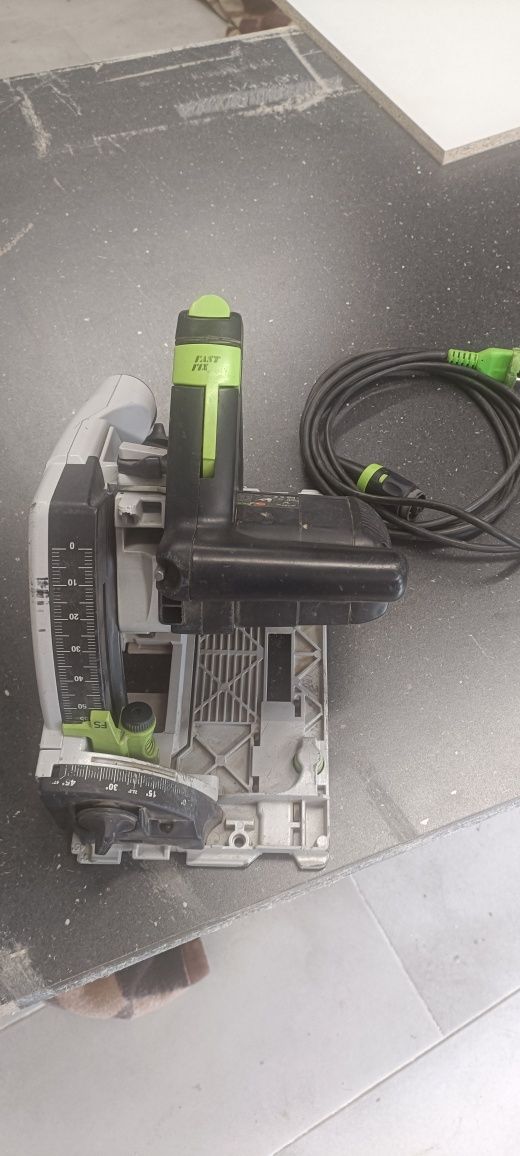 Zaglebiarka festool