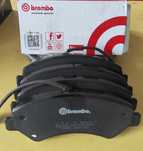 Fiat Ducato 07> Boxer Jumper przednie klocki hamulcowe Brembo P 61 118