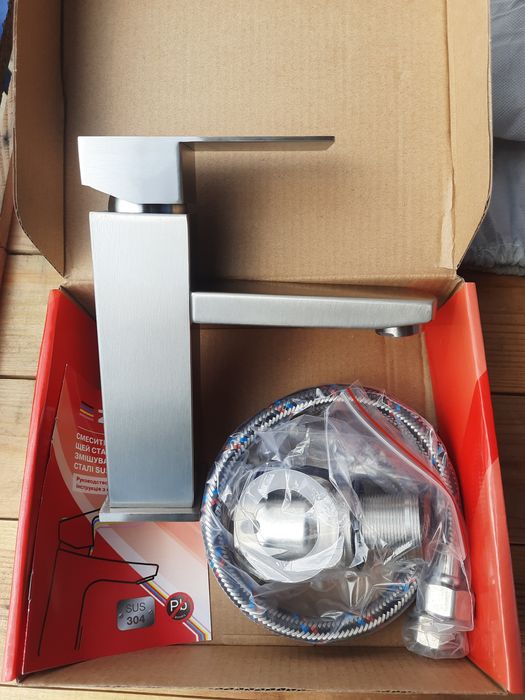 АКЦИЯ!НЕРЖАВЕЙКА!Продам смеситель на умывальник NEO-001