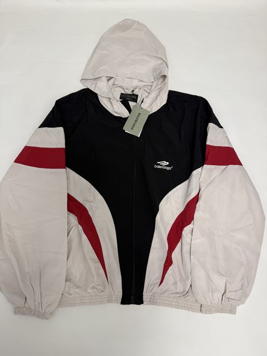 куртка плащевка Balenciaga layered logo vanille vetements анорак