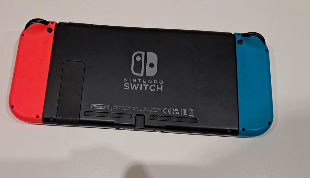 Nintendo switch e 2 jogos