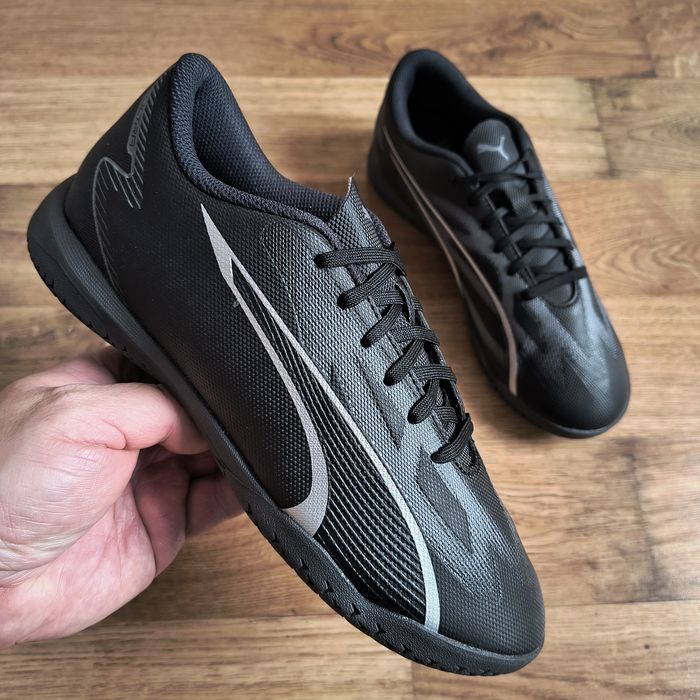 Нові футзалки оригінальні Puma Ultra Play р35.5,36,37,37.5, 38,38.5