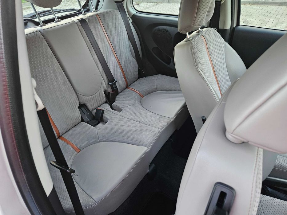 **Piękny NIssan Micra 2007r - Bogata wersja**