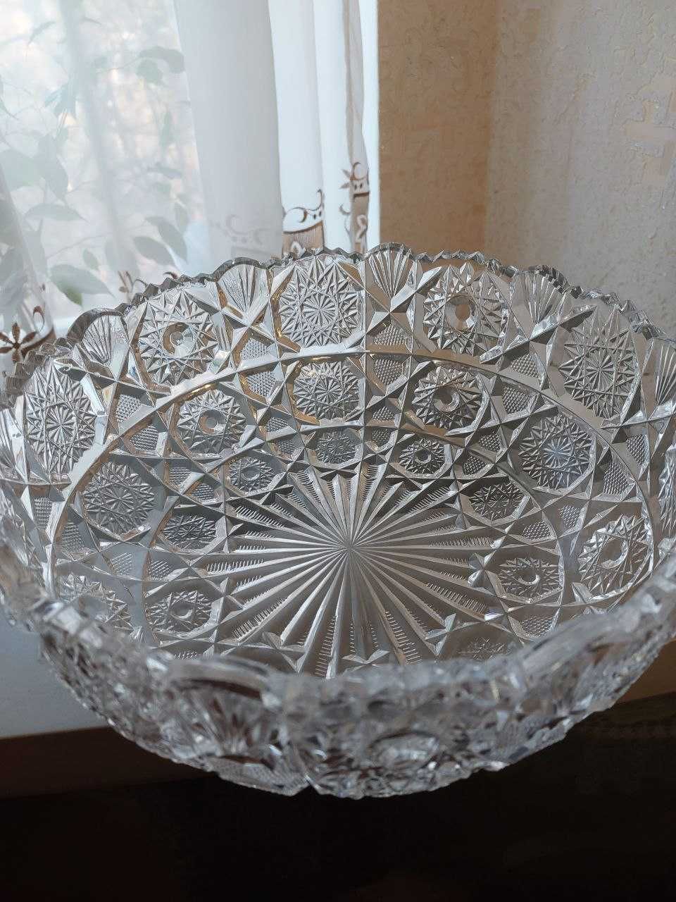 Цукерниця кришталева