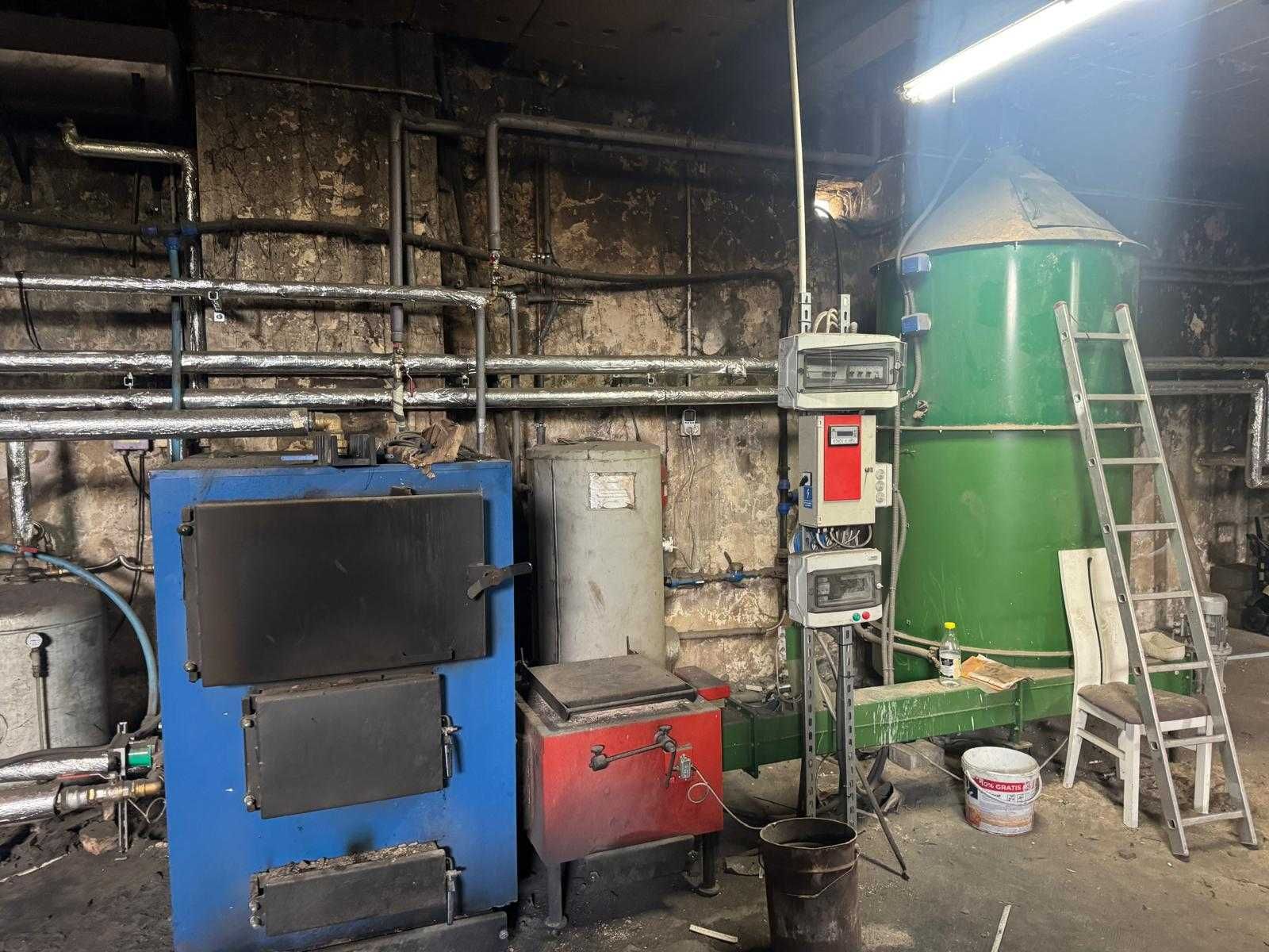 Piec kocioł przemysłowy na biomasę, trociny, pelet i inne 100KW