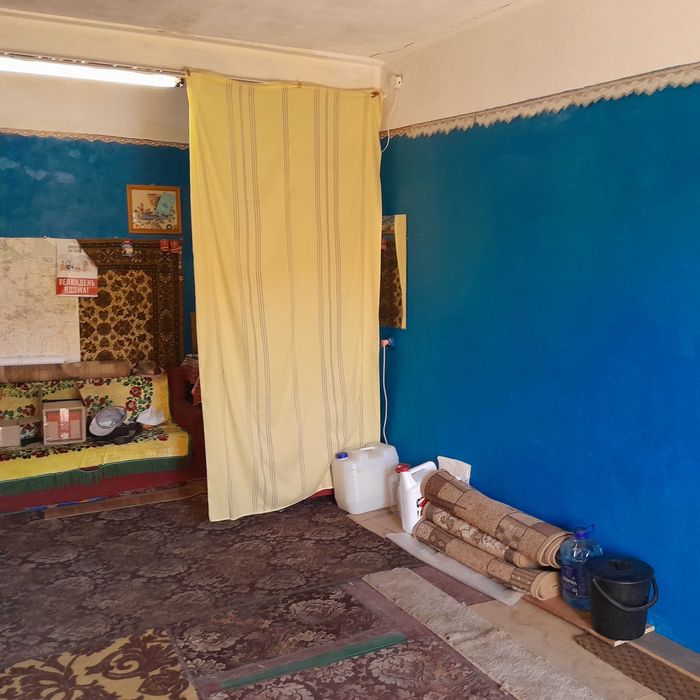 Гараж для авто  8 × 5 метрів