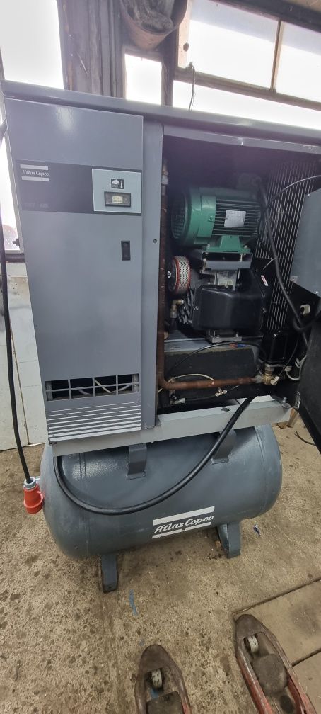 Atlas copco sf2 kompresor bezolejowy