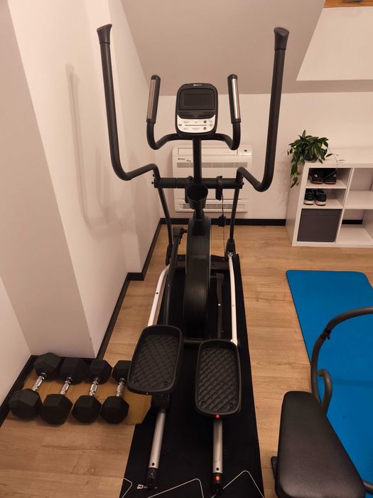 Orbitrek HS-250CF Jucon - bardzo mało używany