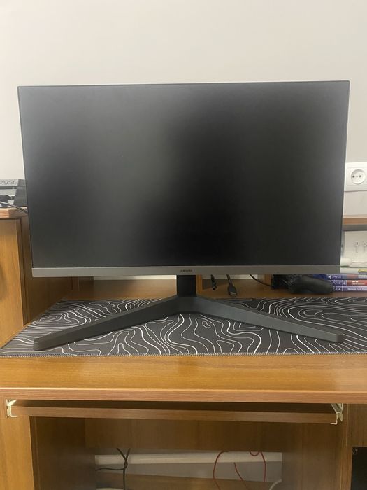 Продам монітор samsung 100герц