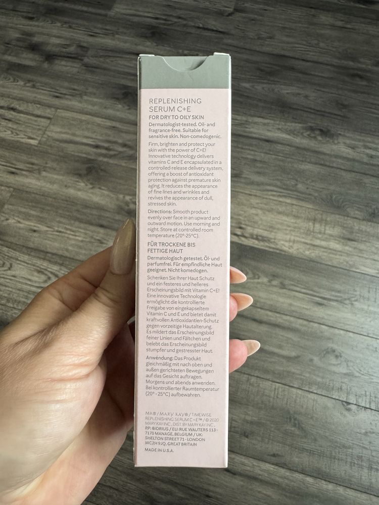 Odżywcze serum C+E Mary Kay
