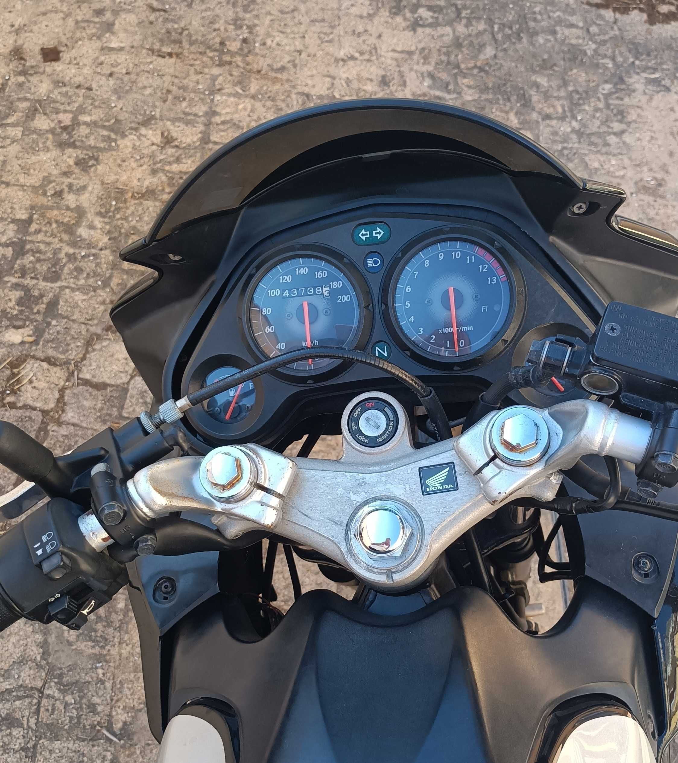 Honda CBR125R (CARTA A1)