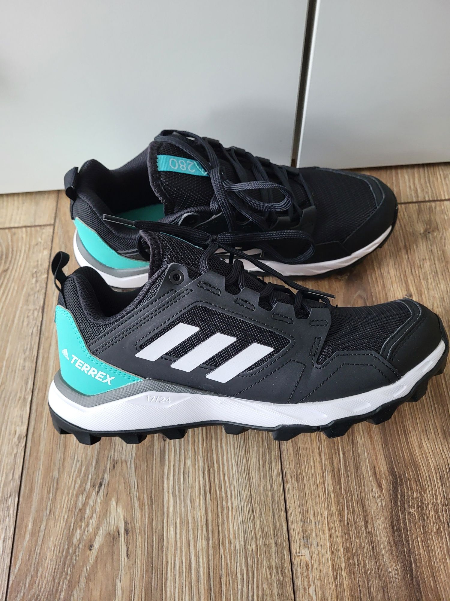 Buty Adidas Terrex Agravic Tr 38