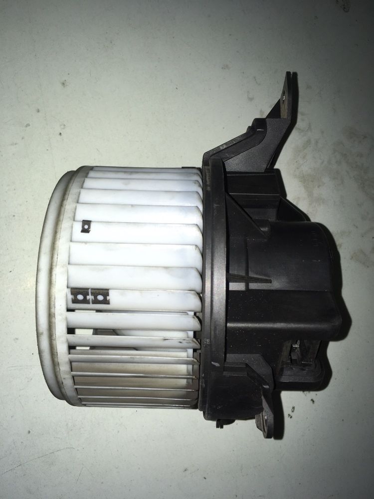 Вентилятор (мотор) печки Fiat Doblo