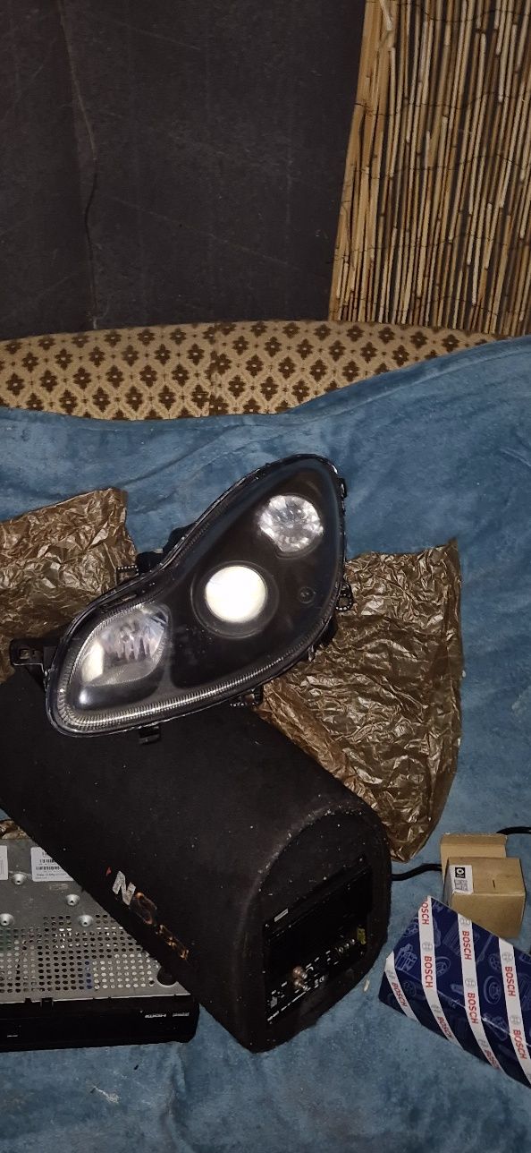 Farol  Smart fourtwo 451  Brabus esquerdo lado condutor) original