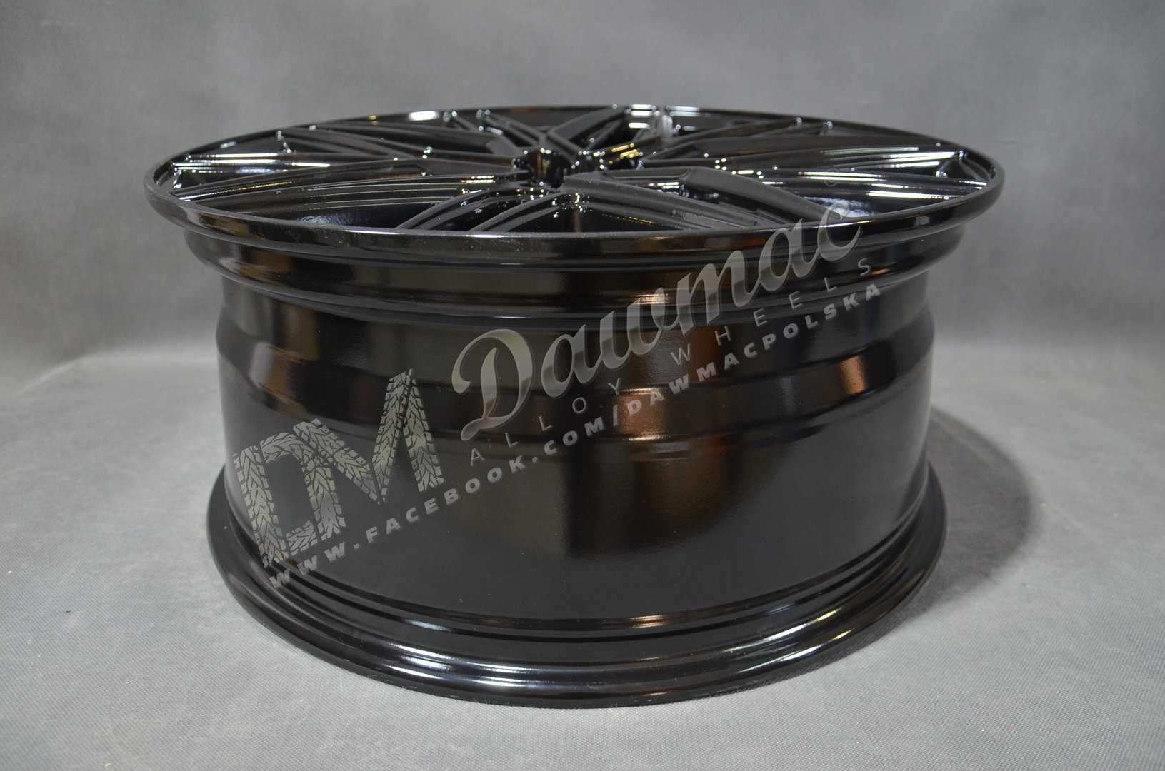 Felgi DM33 21" 10J ET35 5x112 Black