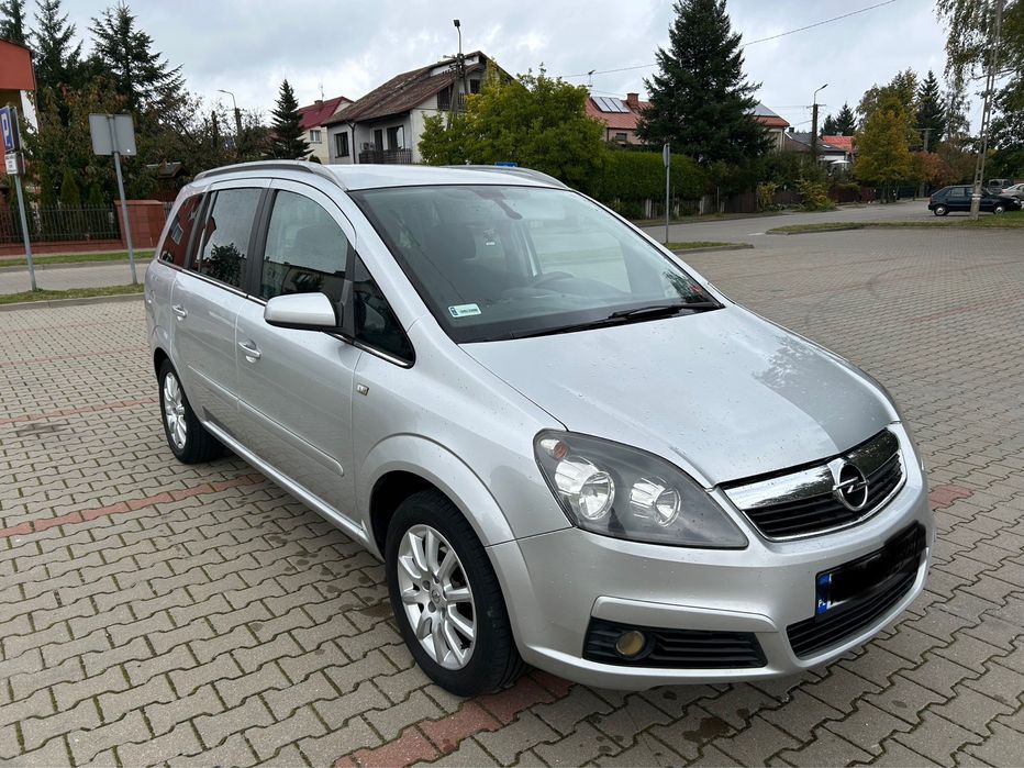 Opel Zafira B 1.8 benzyna 7osobowa