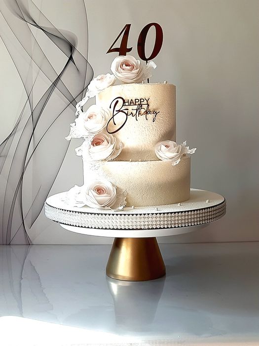 Приймаю замовлення на виготовлення тортів тістечок, порційних десертів