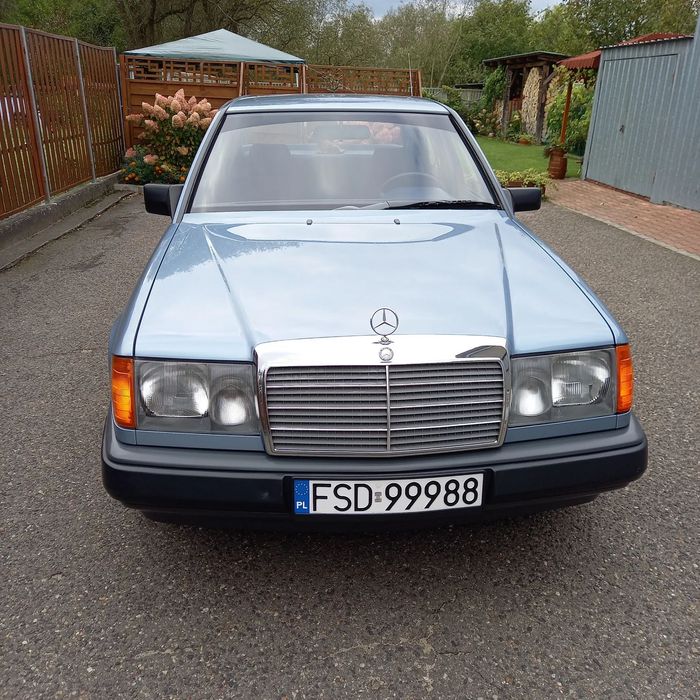 Mercedes-Benz W124 (1984-1993) MERCEDES W124 4MATIC, stan kolekcjonerski - przepiękny
