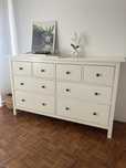 Cómoda Hemnes como nova