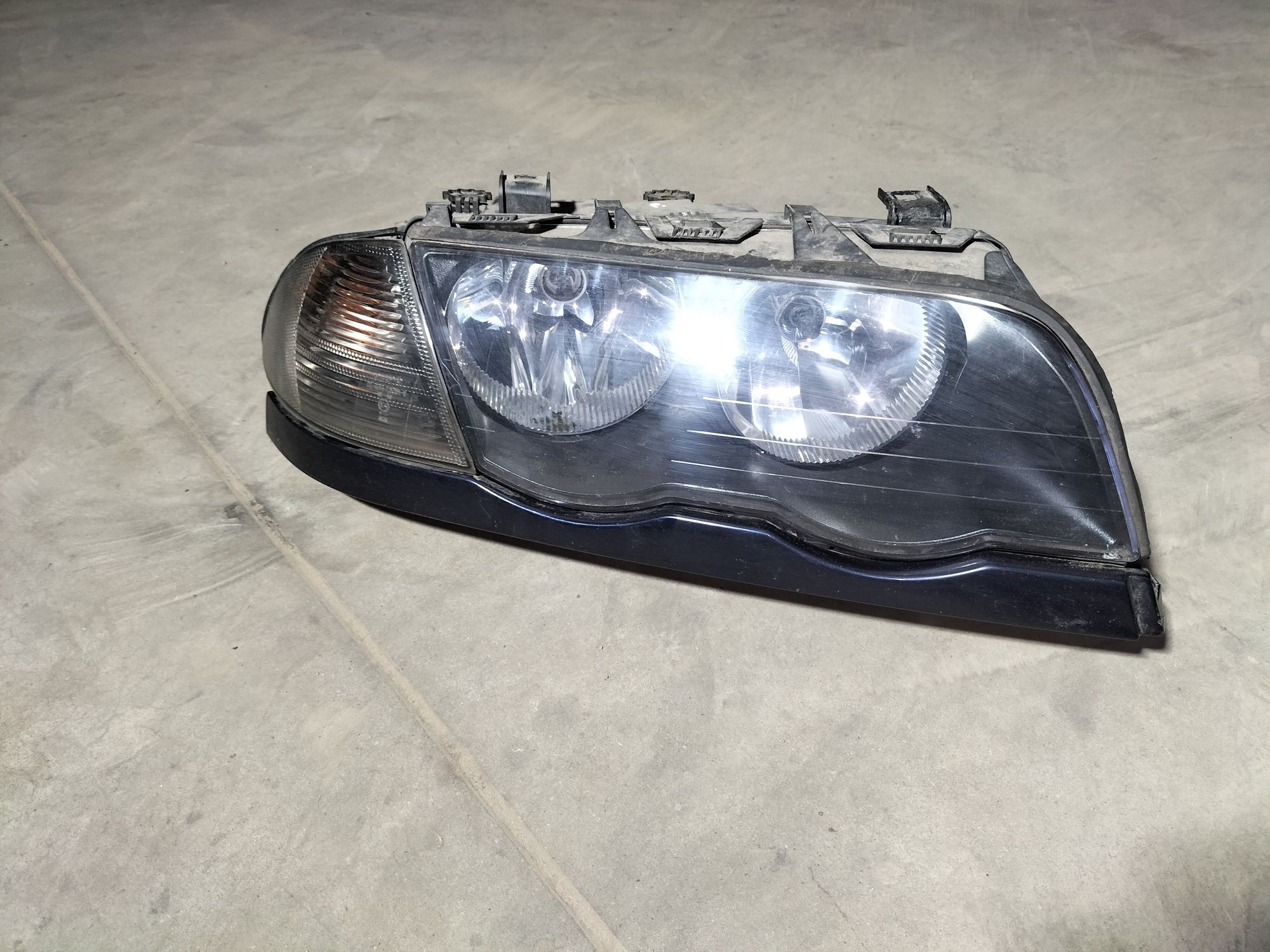 BMW E46 lampa przód przednia prawa i inne