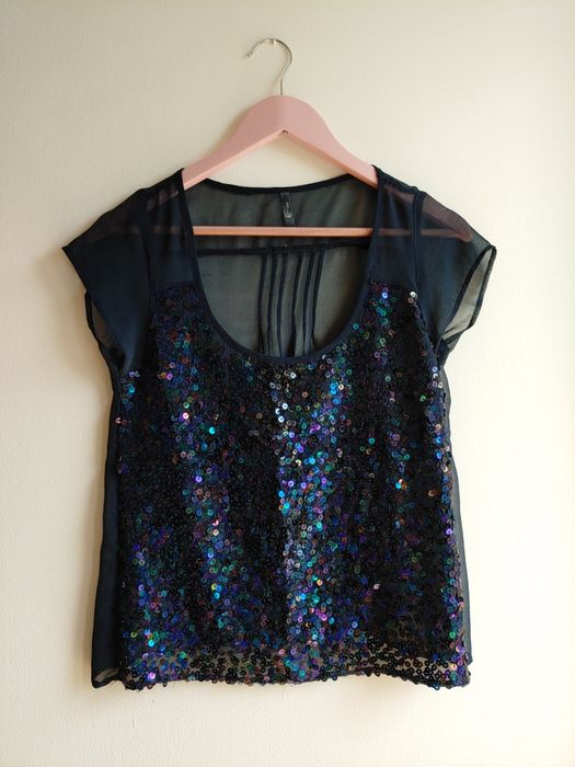 Cekinowa przeswitujaca bluzka