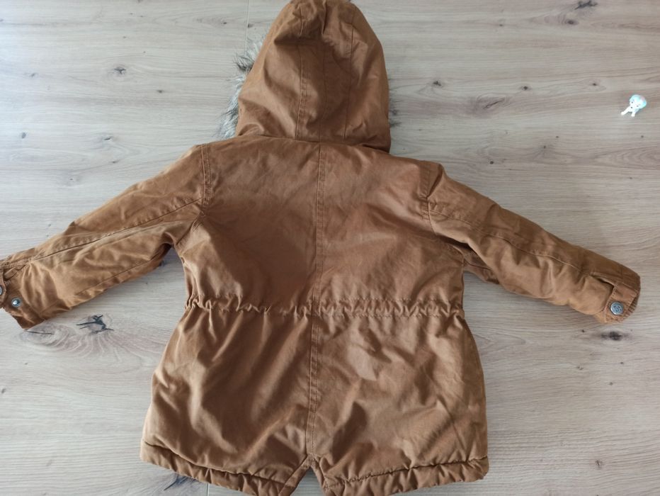 Zimowa kurtka, rozmiar 92