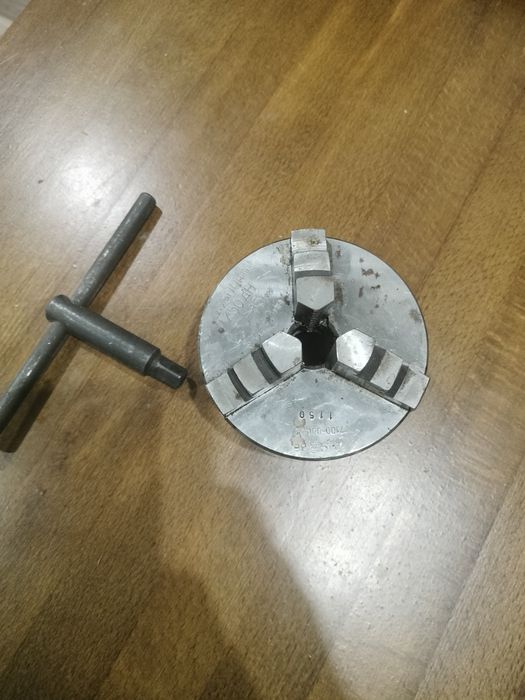 Патрон токарный 100мм