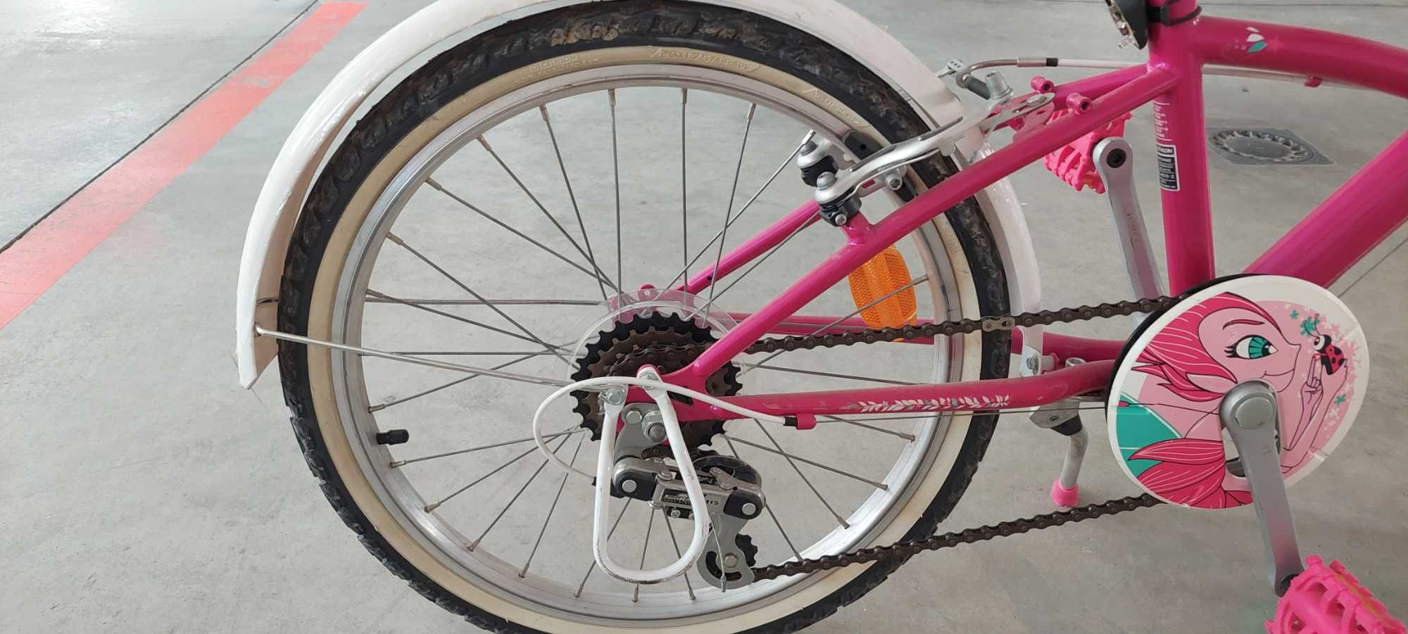 Bicicleta Menina