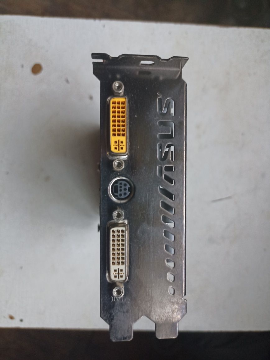 Видеокарта ASUS EAH3650