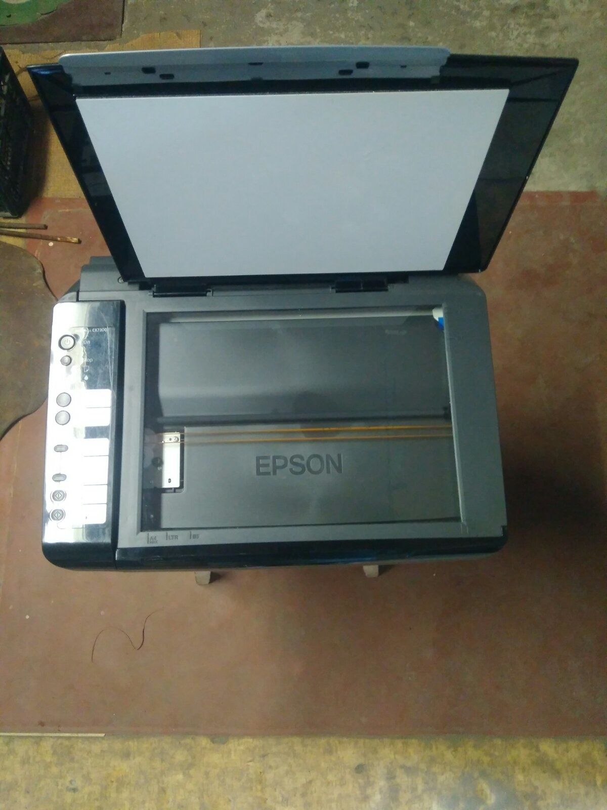 Принтер  EPSON stylus CX7300