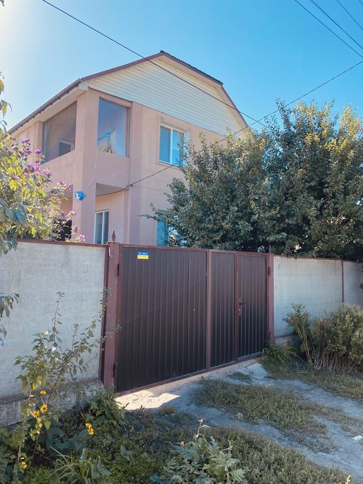 Продам добротный дом 142м2 в Березановке, р-н ул Передовой
