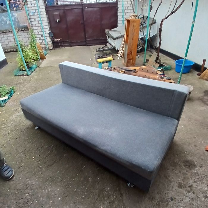 Продам  диван  раскладной